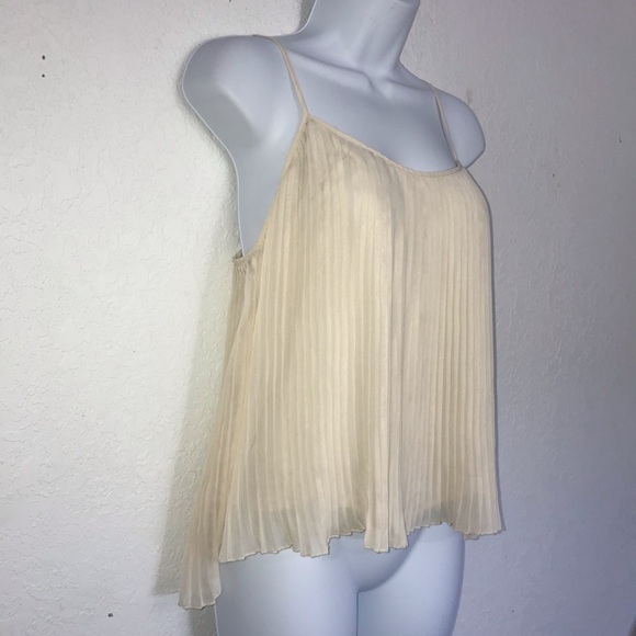 Xai Accordian Pleated Top M - Picture 4 of 7